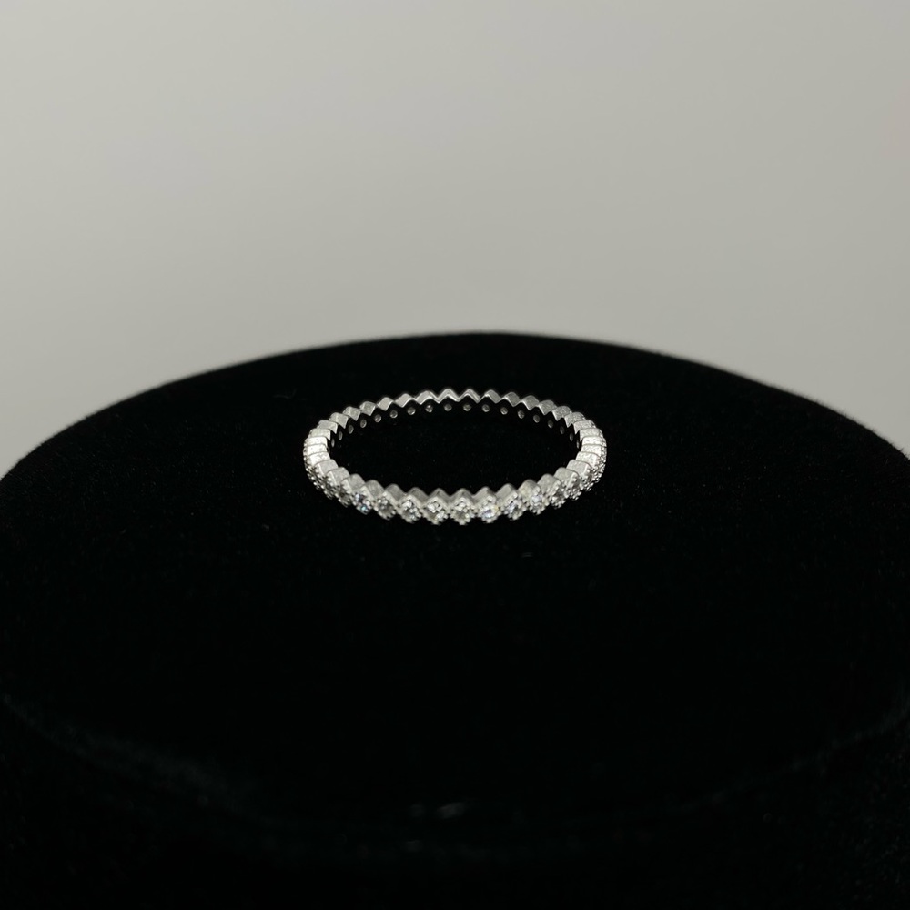 925 Sterling Silver eternity cz ring